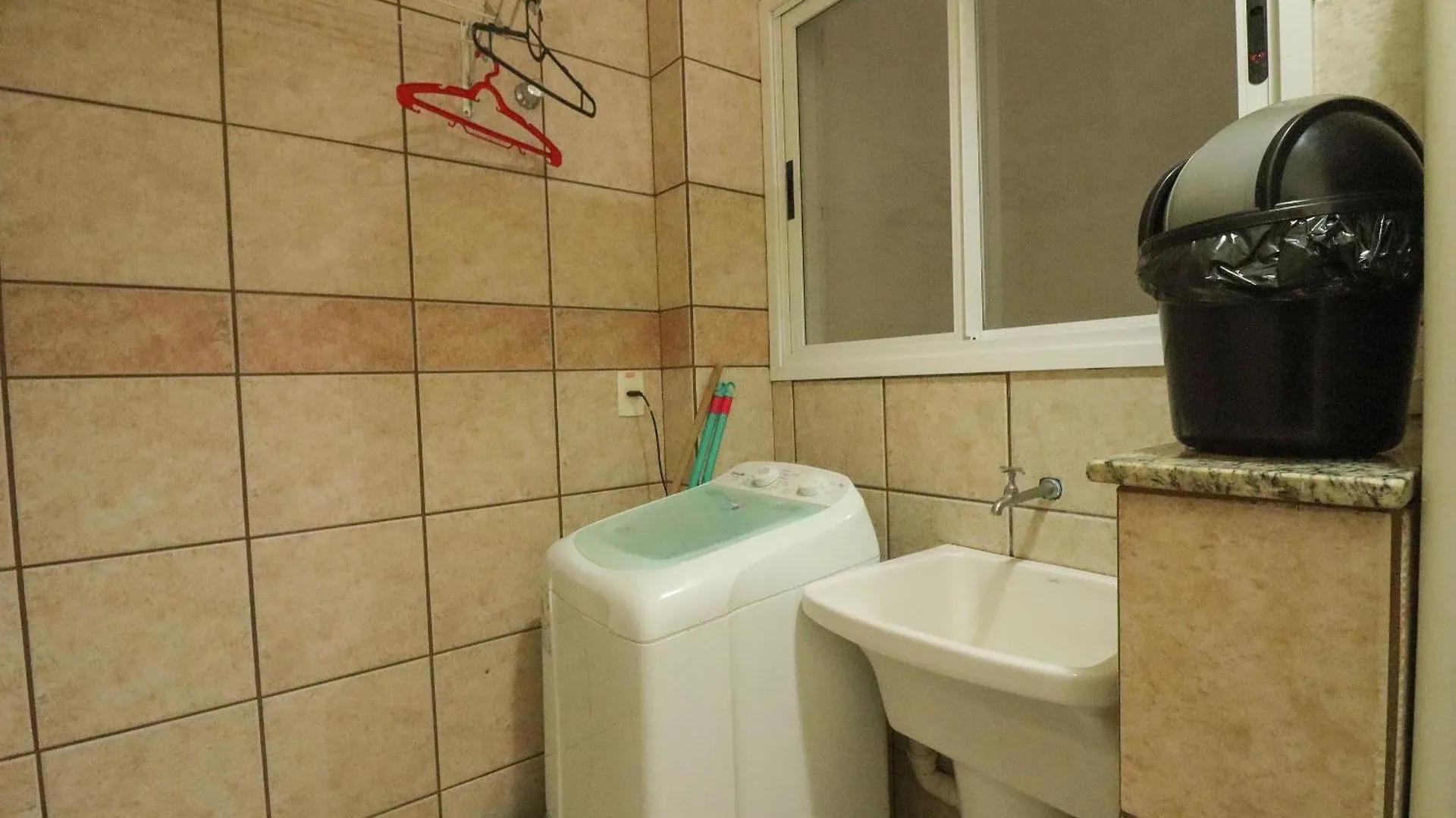 Apto A 30M Do Mar E Wi-Fi Para 6 Pessoas - Hb33F Florianópolis Apartmán